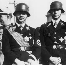 The sequential numbers greater than 843 for the knight's cross of the iron cross with oak leaves are unofficial and were assigned by the association of knight's cross recipients (akcr) and are therefore denoted. Heydrich Attentat 1942 Der Gestapo Chef War Tot Die Rache Schrecklich Welt