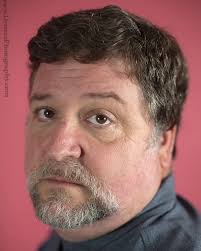 Actor, Producer, and Podcaster José A. Roldán Jr. returns to Beeline To  Passports with Joe Batista and tells us his remarkable story and all the  projects he is involved in. Beeline To