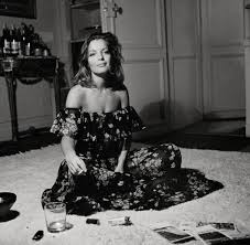 Trouvez les romy schneider 1980 images et les photos d'actualités parfaites sur getty images. Romy Schneider Die Faszinierende Fotoserie Von 1973 Welt