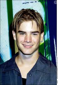 Photo : Il se trouve que Beverley Mitchell, Barry Watson, Catherine Hicks,  Mackenzie Rosman et David Gallagher ont accepté de participer à un  évènement organisé à Hartford. David Gallagher et Beverley Mitchell