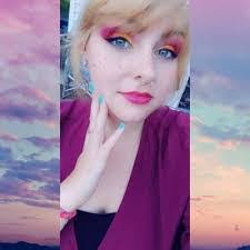 Bethany Cornish's Instagram, Twitter & Facebook