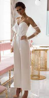 27 Wedding Pantsuit Jumpsuit Trendy Ideas Wedding Forward In 2020 Wedding Suits For Bride Women Suits Wedding Wedding Dress Suit