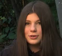 12-year-old Girl gives incredible “thank you” to homeless man who returned  grandma's wallet