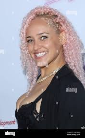 Jasmine Salcedo's Instagram, Twitter & Facebook