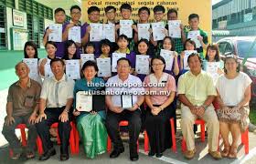 Hockey hoki mss bahagian sibu 2018 pasukan smk chung hua b vs pasukan smk methodist a masa 1 2 1. Smk Chung Hua Raih Anugerah Sekolah Terbaik Stpm 2014