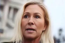 Detroit Woman (Bianca Chambers) Tracks Down Car Thief