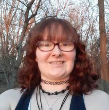 She just watched a video of other bassets lol