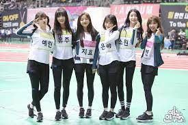 Choose your favourite gfriend vs twice one and vote for him! Pin On Gfriend ì—¬ìžì¹œêµ¬