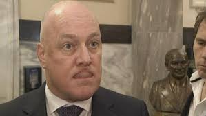 Influencers 'coaching' young women