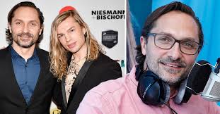 Roger Nordin är ihop med ex-pojkvännen Jonas Elgh igen