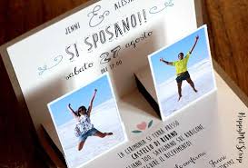 Campione partecipazione matrimonio fai da te rustiche shabby chic set anniversario fidanzamento compleanno battesimo diy carta kraft taglio laser con busta. Partecipazioni Matrimonio Spiritose Ecco Le Piu Originali