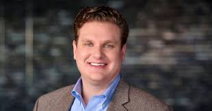 White Glove hires Derek Janis as chief marketing officer