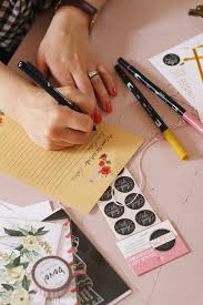 5 Reasons Why We Should Send More Handwritten Letters Handwritten Letters Pen Pal Letters Letters