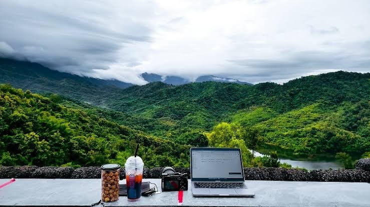 10 Offbeat Places For Working Remotely in India With Reliable Wifi