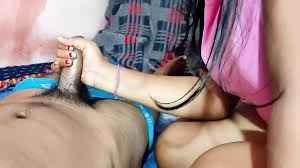 Didi Ne Chhote Ko Apne Name Ki Muth Marte Pakda Fir Blackmel Karke Chudaya