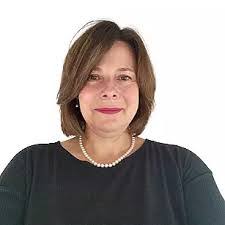 Linda Martone's Instagram, Twitter & Facebook