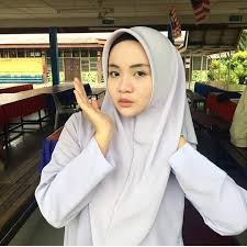 ارديلل اريان) merupakan seorang pelakon, pengacara dan model wanita malaysia. Pin By Norman Abdullah On Awek Tudung Beautiful Hijab Girl Beautiful
