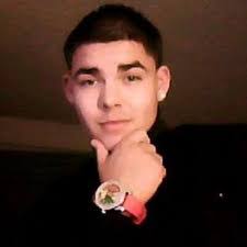 Albert Manriquez's Instagram, Twitter & Facebook