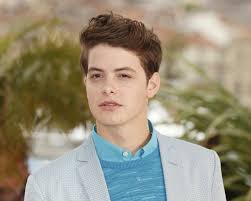 Israel broussard is an american actor known for appearing in movies like flipped, the bling ring, good kids, and others. Israel Broussard Portrait Kino De