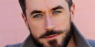 Q&A with Actor & Singer Bobby Fox