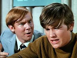 LET'S SEE...: the computer wore tennis shoes