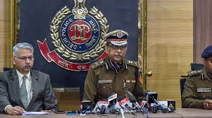 Shrivastava said this while reviewing the enforcement of lockdown and action taken against hoarding/black marketing of medicines/oxygen gas cylinders during a virtual meeting at the vimarsh conference hall. Delhi Police Registers Fir With Sedition Charge Against Unnamed Persons Telegraph India
