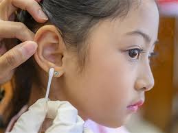 On point: At what age should you let children get their ears pierced?