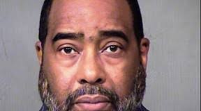 Medio hermano de Woods preso por alerta de bomba