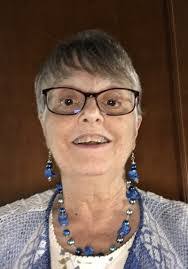 Karen Charlie's Instagram, Twitter & Facebook