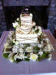 Lots Of Flowers Under This Unique Clear Perspex Stand Acrylic Cake Stands Clear Cake Stand Cake