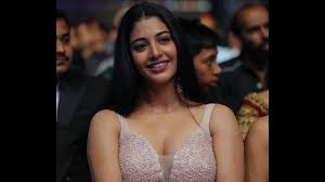 Daksha Nagarkar Hot Look 65th Jio Filmfare Awards South 2018 Youtube Heroine daksha nagarkar speech at hushaaru pre release event on lucky media. daksha nagarkar hot look 65th jio
