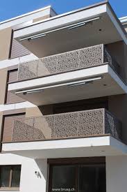 Ein sichtschutz für den balkon verhindert neugierige blicke und bietet privatsphäre. Balkon Sichtschutz Deine Moglichkeiten Fur Einen Top Sichtschutz Am Balkon
