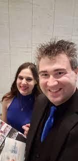 Neil Medlin's Instagram, Twitter & Facebook