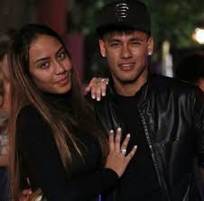 I know it's a pretty odd question to ask but they always seem to post pictures with a lengthy caption full of love faces and. Who Is Rafaella Beckran Dating Rafaella Beckran Boyfriend Husband