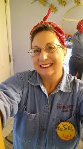 Becky Tippett's Instagram, Twitter & Facebook