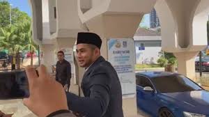 Mawar akhirnya dedahkan kenapa fizo omar menceraikan dirinya. Fizo Omar Sah Bercerai Talak Satu Timur Daily