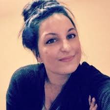 Lana Robertson's Instagram, Twitter & Facebook