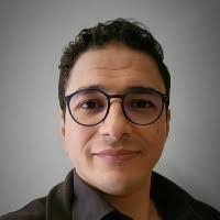 Stephen Burris's Instagram, Twitter & Facebook