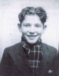 Isaac the bookbinder saves torah scrolls