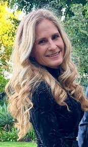 Regina Rucker's Instagram, Twitter & Facebook