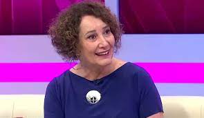 Señor director, he leído con desazón la carta de maría fedora y juan cristián peña camarda en su edición del 12 de febrero recién pasado. Patricia Politzer Confirmo Candidatura A La Convencion Constitucional Podemos Cambiar Chile