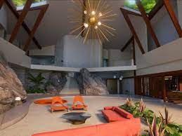 It represented the critical mass of the merging of numerous design influences including biomorphic curves, orbiting atoms, fractured cubist forms, brutalist abstractions, lava glazes and streamlined minimalist forms. Disney Pixar S Incredibles 2 Embraces Its Unique Mid Century Modern Aesthetic The Walt Disney Company