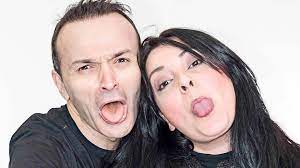 «μεγαλύτερη η διασπορά του ιού στα μμμ παρά στις διαδηλώσεις». Pws Na Katastrepsete Thn Zwh Sas 8eatro Xythrio Fermouart