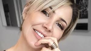 Nadia Bokody: Why holding hands is more intimate than sex