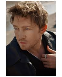 jalwyn21 🗽🍂 Everything Joe Alwyn 💖 (@destinyisall28)