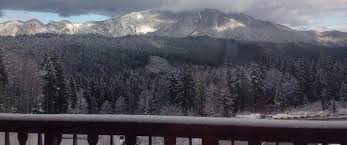 Know what's coming with accuweather's extended daily forecasts for predeal, brașov, românia. Hotel Rozmarin Buna Dimineata De La Predeal Vremea Este Facebook