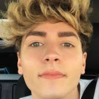 Remember #0 POSTACIE