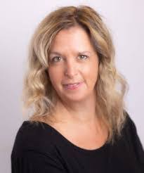 Wendy Stocking's Instagram, Twitter & Facebook