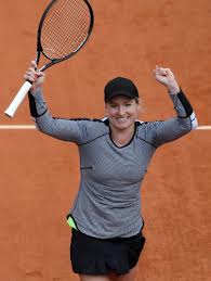 I big dogs, red beards & night matches #gamesetmattek#tennisunited #gopackgo insta: Usa S Mattek Sands Beats 2011 Champ Li At French Open