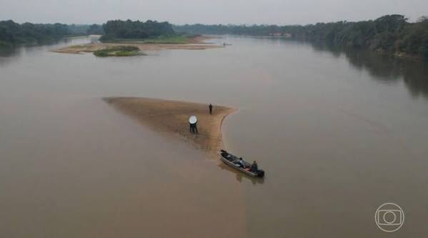 24cm: Seca hist&oacute;rica no Rio Paraguai em C&aacute;ceres &eacute; destaque no Jornal Nacional | Folha 5